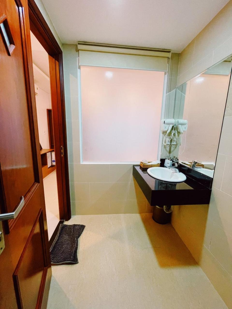 Anise Hotel Duong Dong Exterior foto